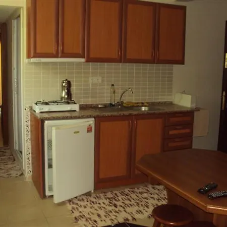 Ovacik Residences フェティエ